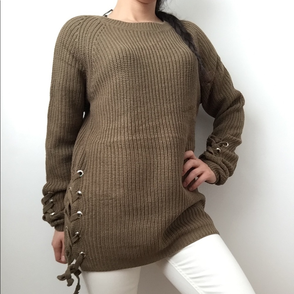 NWT✨HP✨ ❗️Last one S❗️LACE SWEATER LONG SLEEVE - Picture 4 of 8